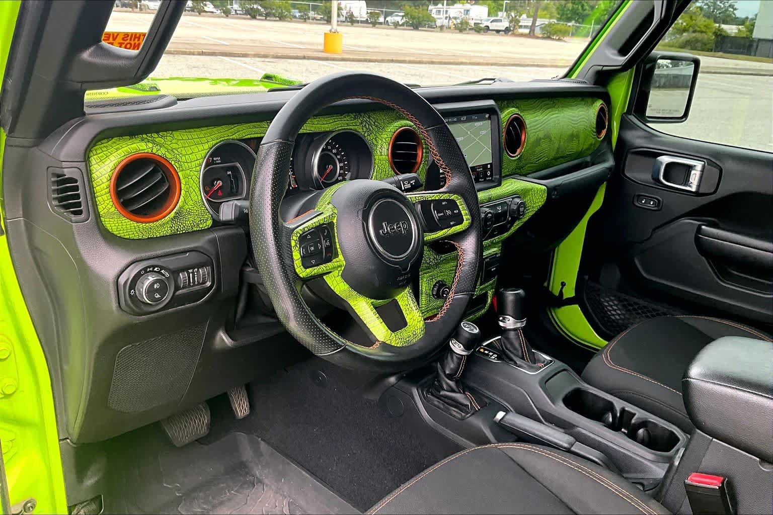Used 2021 Jeep Gladiator Mojave AWD/4WD image 18