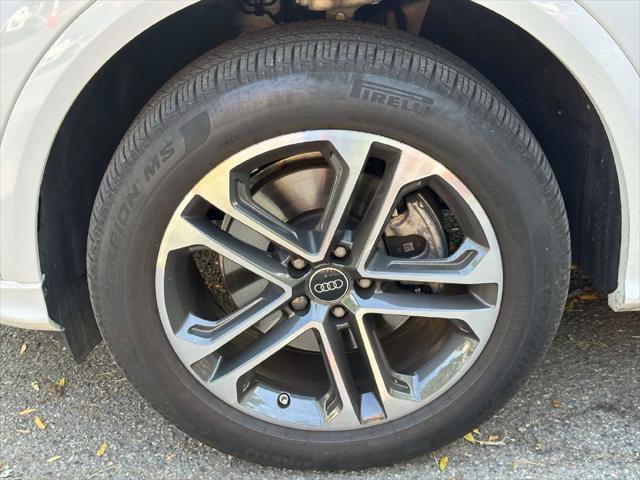 Used 2025 Audi Q5 Premium Plus w/ Premium Plus AWD/4WD image 8