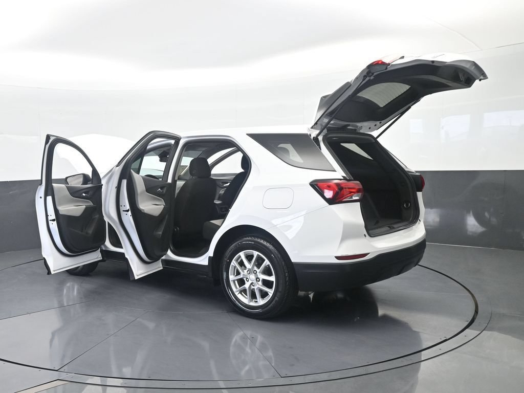 Used 2024 Chevrolet Equinox LS FWD image 69