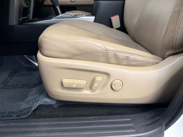 Used 2017 Toyota 4Runner Limited image 19