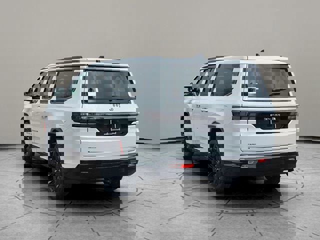 New 2026 Jeep Grand Wagoneer L Limited image 10