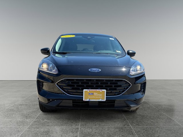 Used 2022 Ford Escape SE w/ SE Sport Appearance Package AWD/4WD image 9