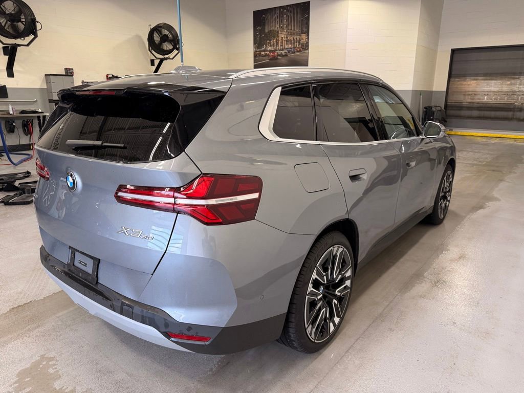 Used 2025 BMW X3 xDrive30i w/ Convenience Package AWD/4WD image 6