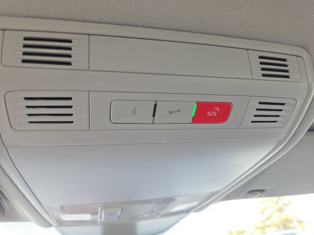 New 2025 Volkswagen Taos S FWD image 32