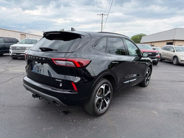 Used 2023 Ford Escape ST-Line Select w/ Tech Pack #2 AWD/4WD image 11