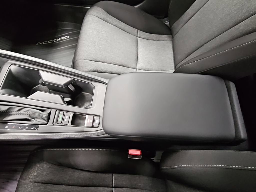 Used 2025 Honda Accord SE image 20
