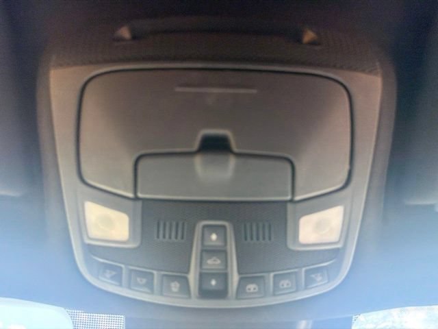 Used 2019 Ford Expedition Limited w/ Special Edition Package AWD/4WD image 32