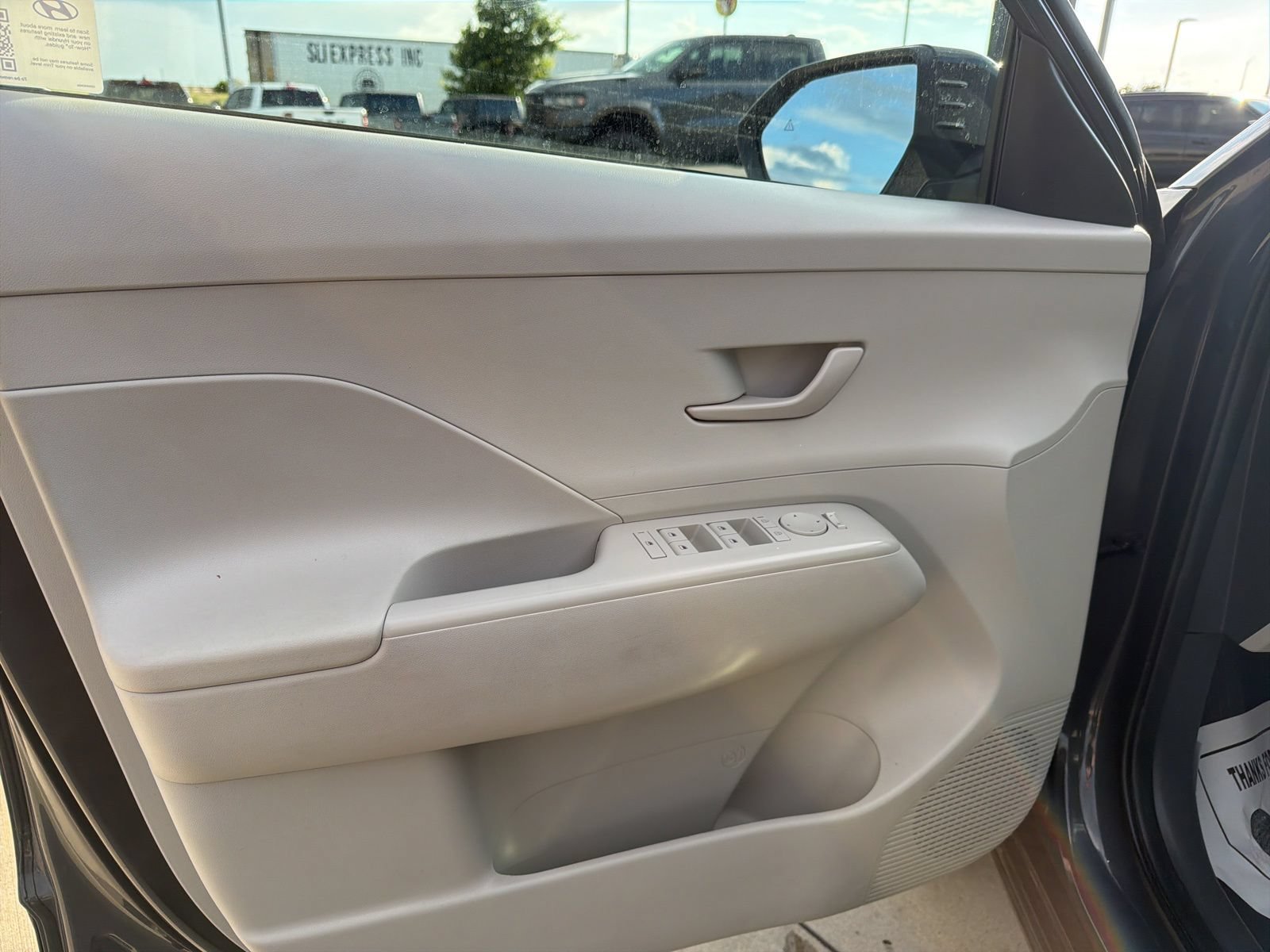 Used 2024 Hyundai Kona SEL AWD/4WD image 12