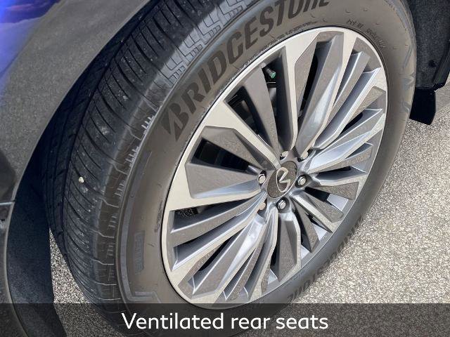 Certified 2025 INFINITI QX80 Sensory image 10