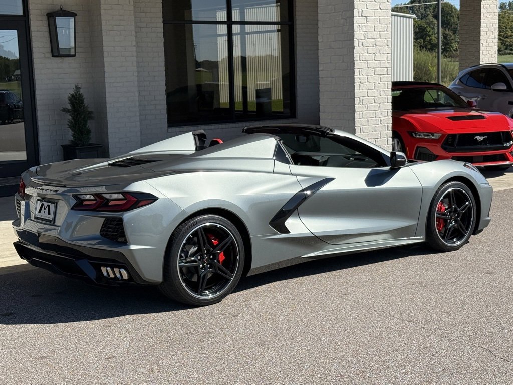 Used 2023 Chevrolet Corvette Stingray Convertible w/ 1LT image 10