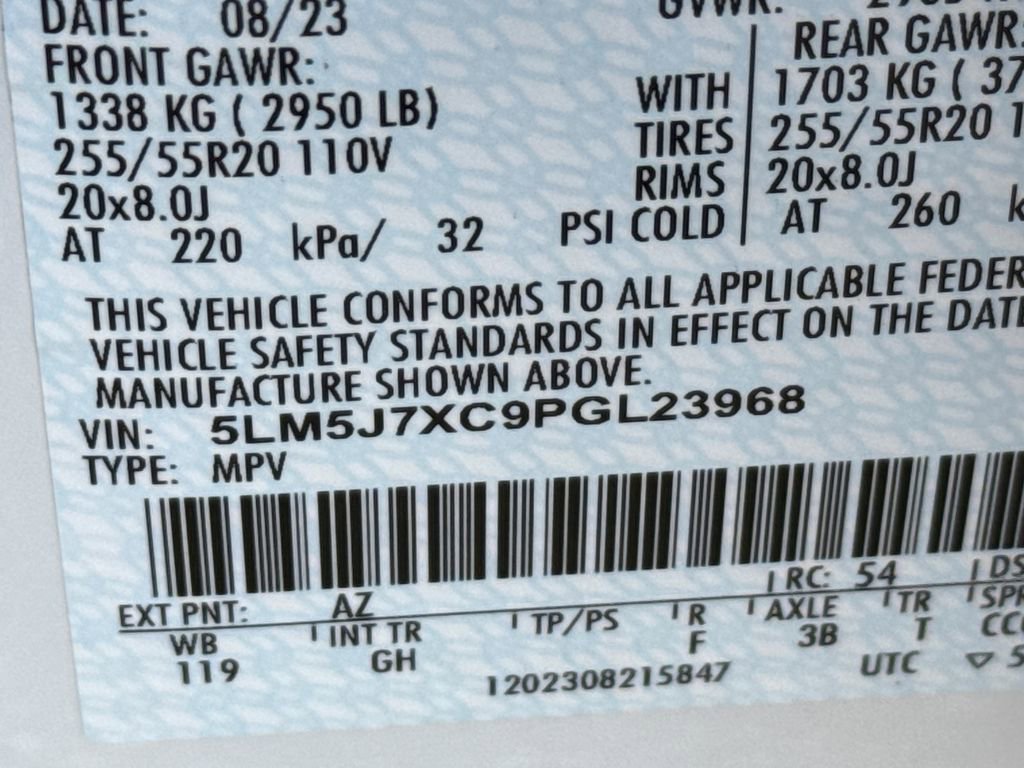 Used 2023 Lincoln Aviator Reserve image 36