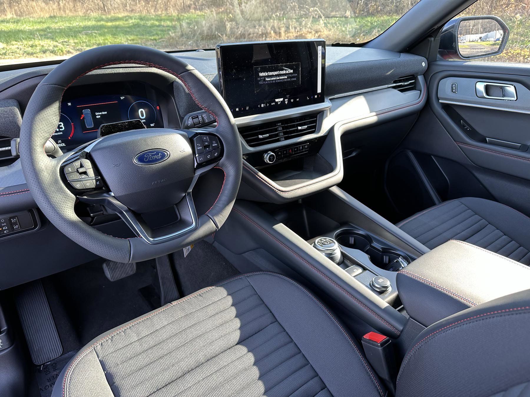 New 2026 Ford Explorer ST-Line w/ ST-Line Street Pack image 32