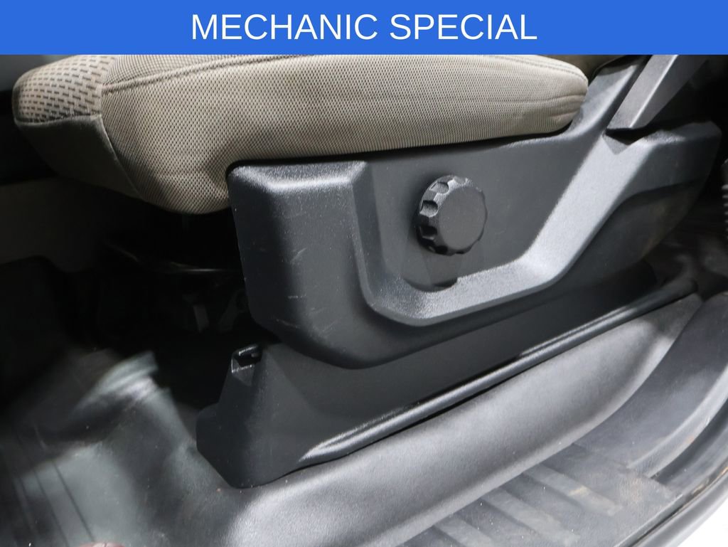 Used 2018 Ford F150 XLT w/ Trailer Tow Package image 15