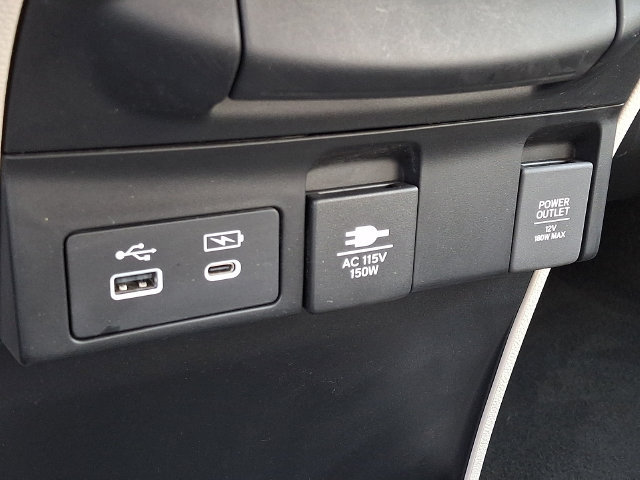 Used 2025 Honda Odyssey Elite image 26
