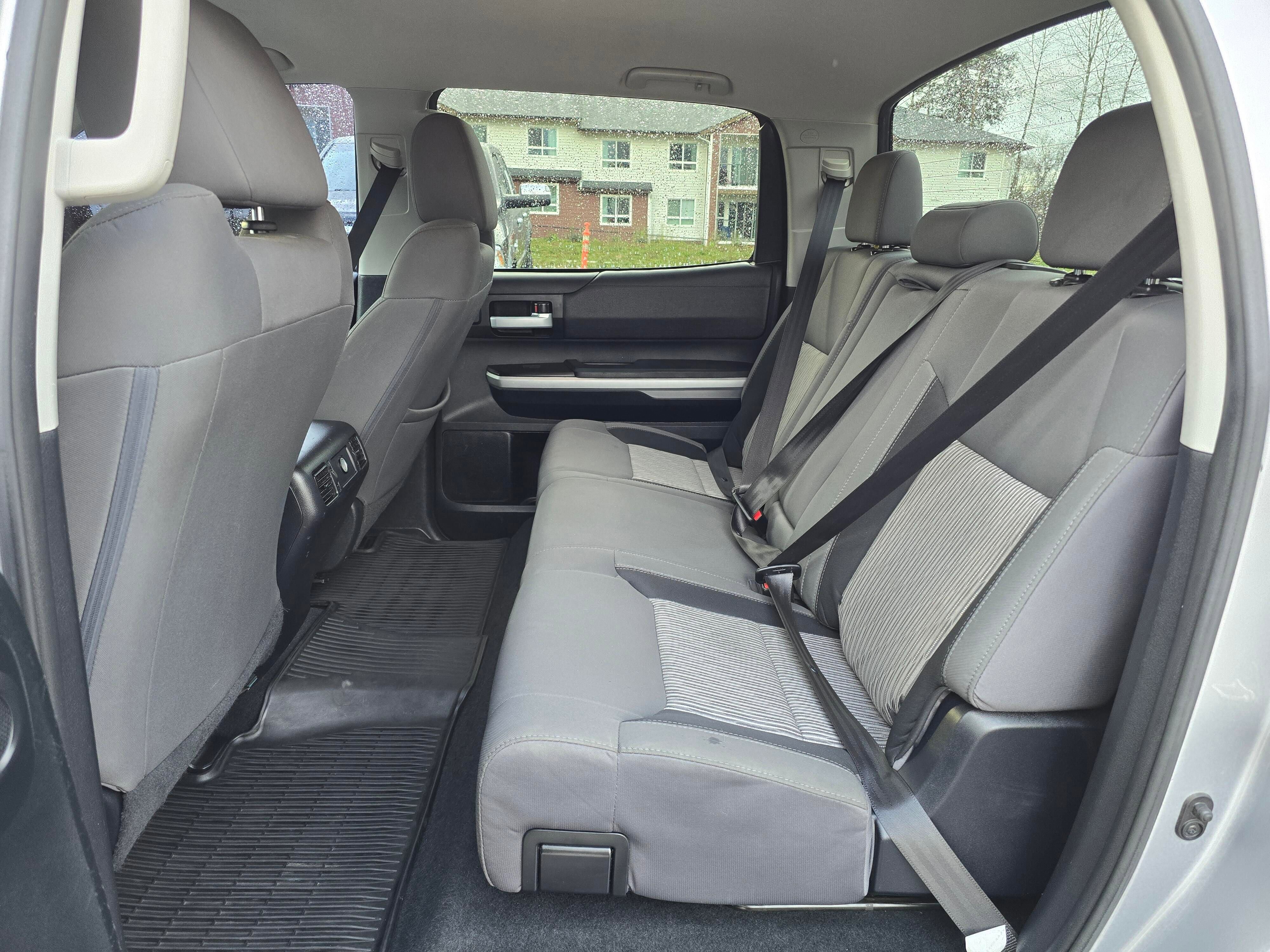 Used 2017 Toyota Tundra SR5 image 30