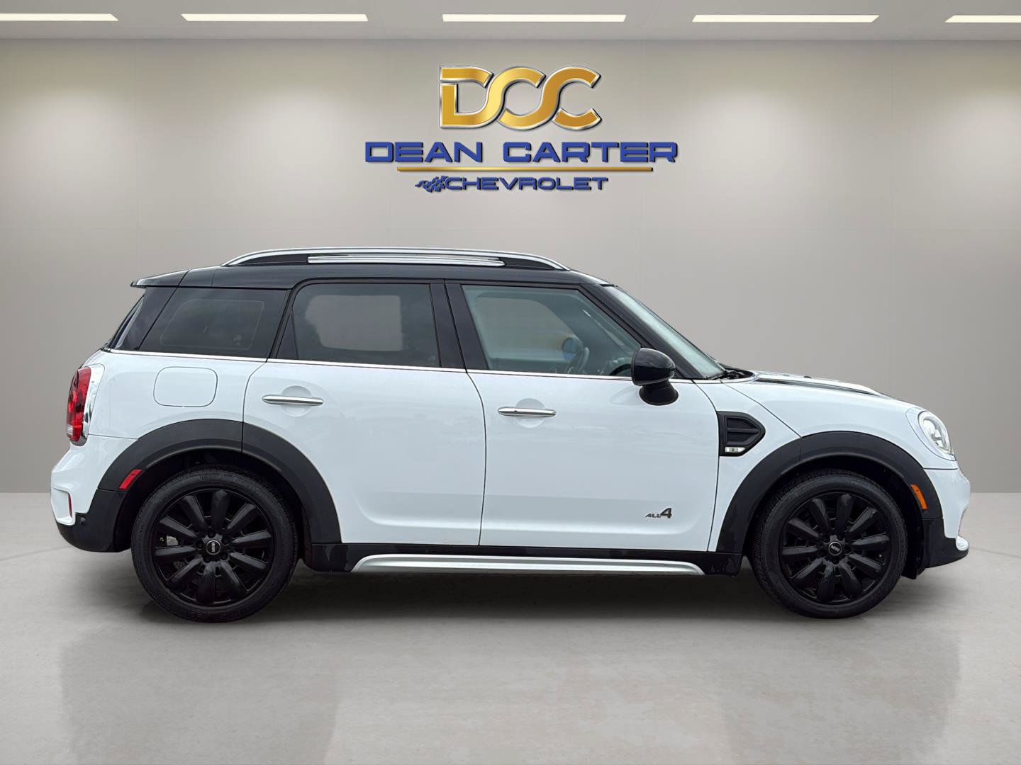 Used 2017 MINI Cooper Countryman ALL4 AWD/4WD image 6