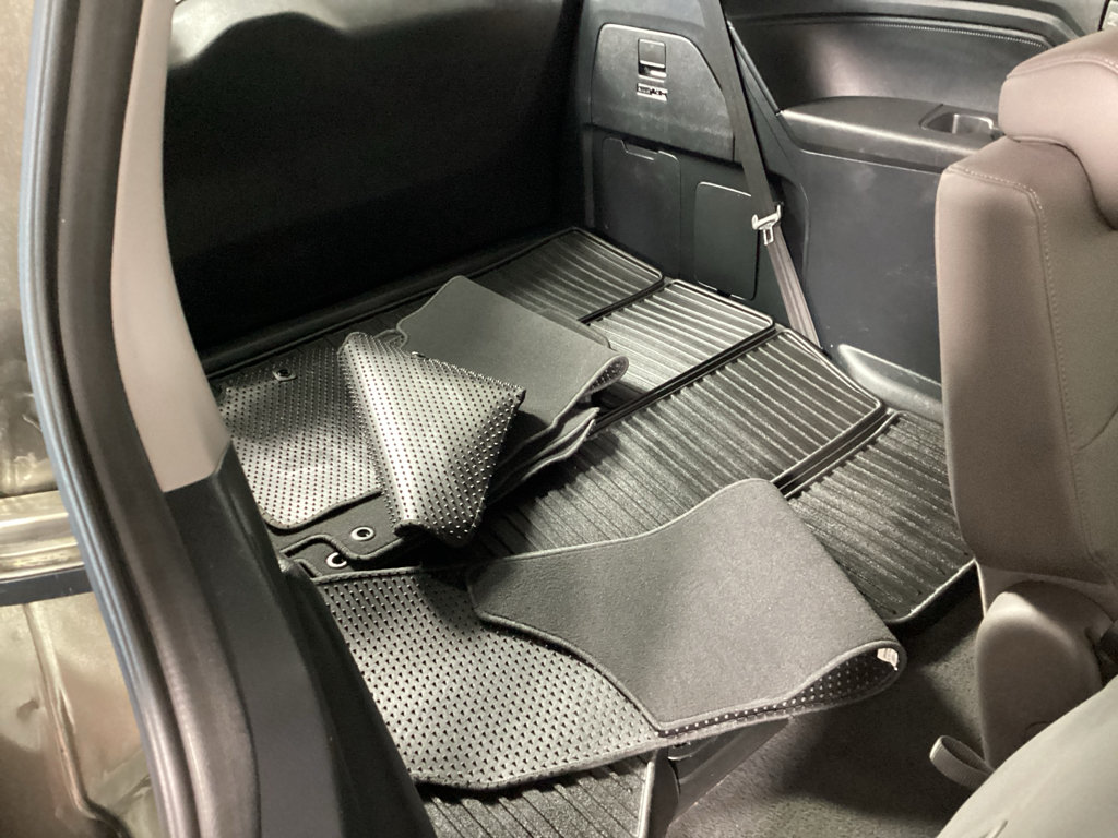 Used 2020 Honda Odyssey Elite image 12