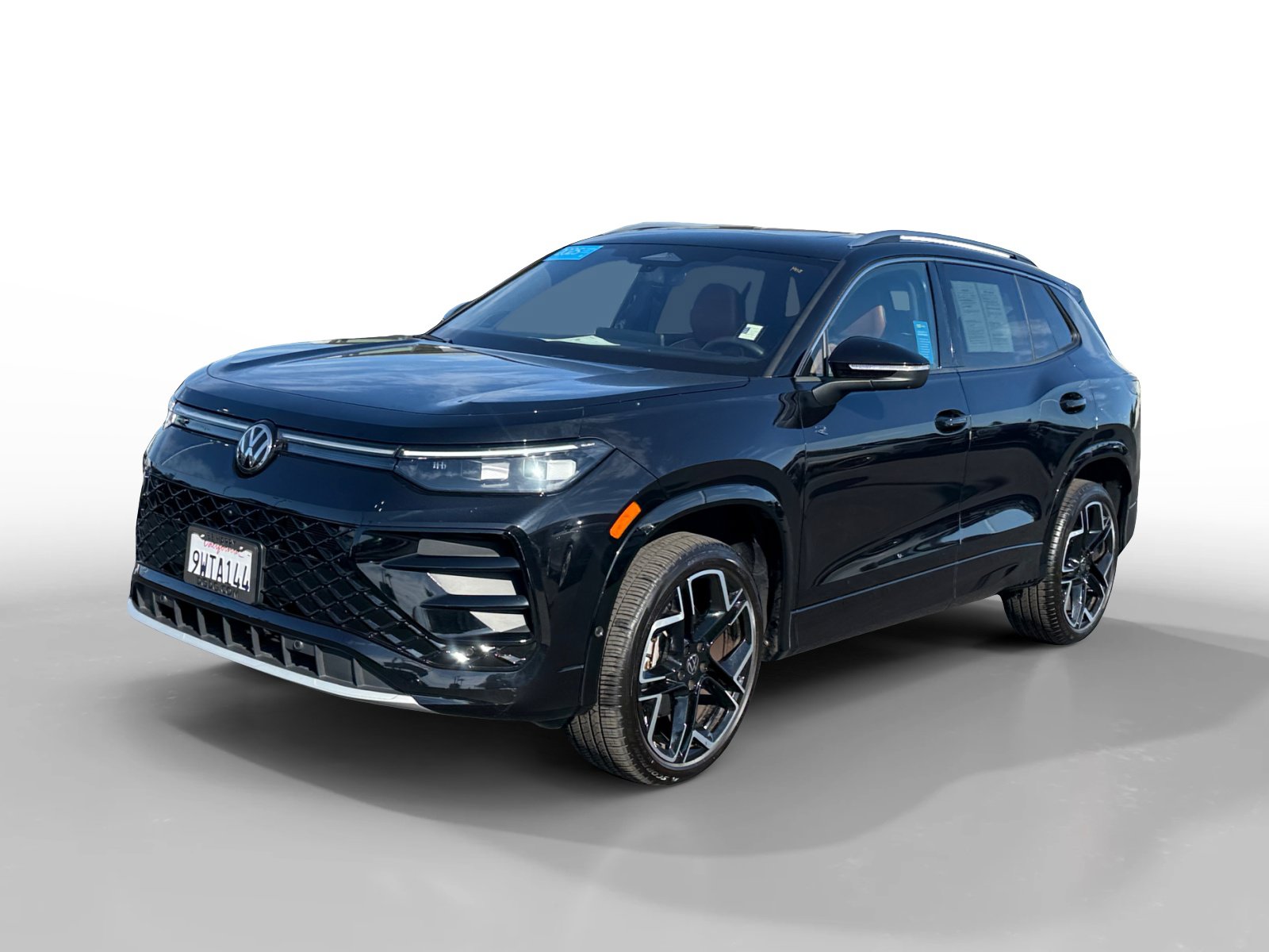 Certified 2025 Volkswagen Tiguan SEL R-Line