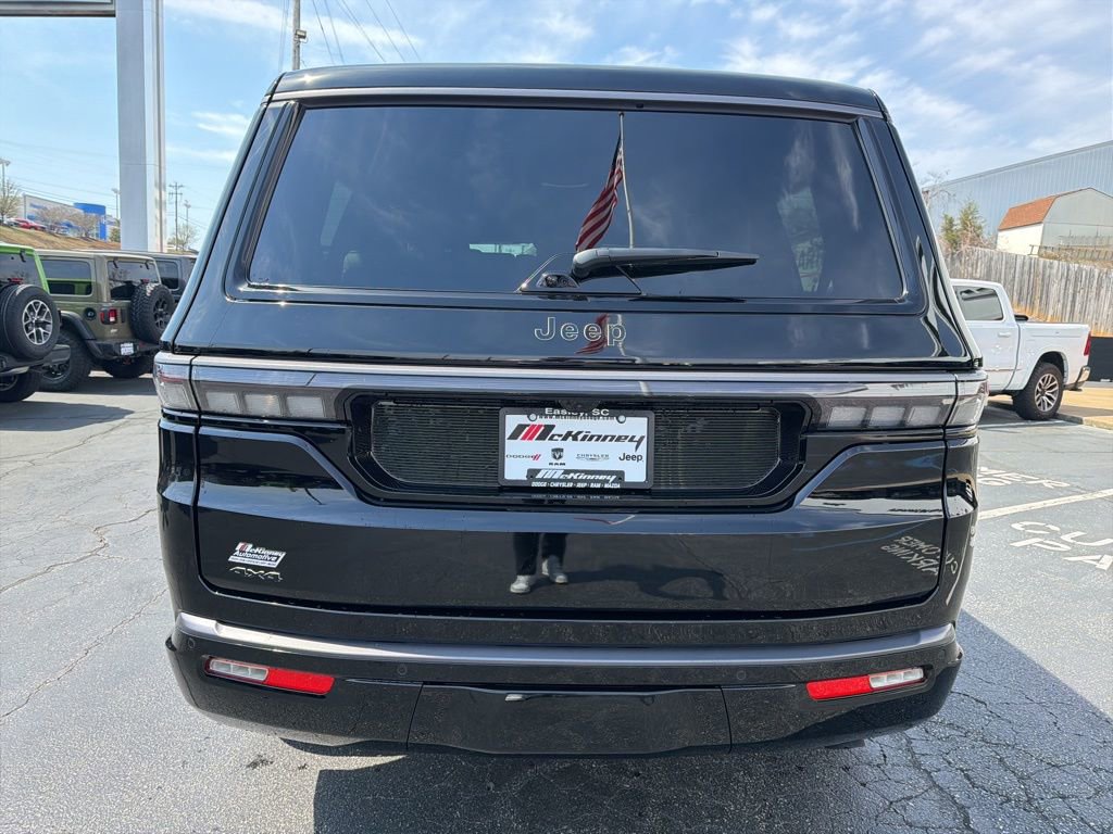 New 2026 Jeep Grand Wagoneer Summit image 12