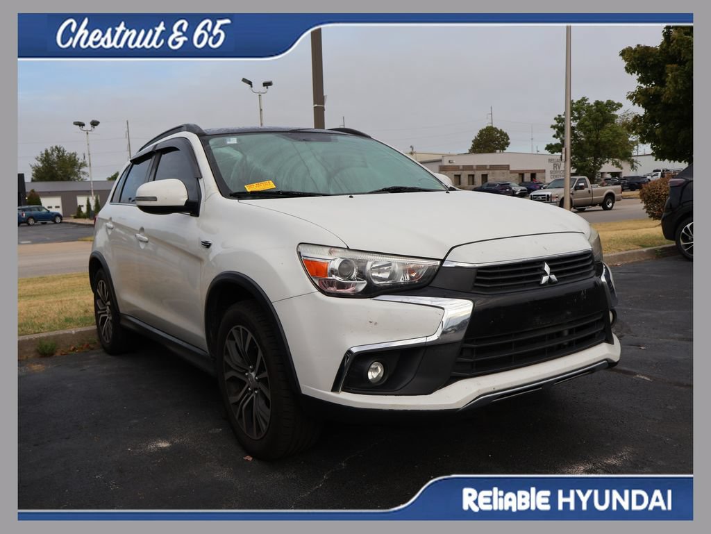 Used 2016 Mitsubishi Outlander Sport FWD image 1