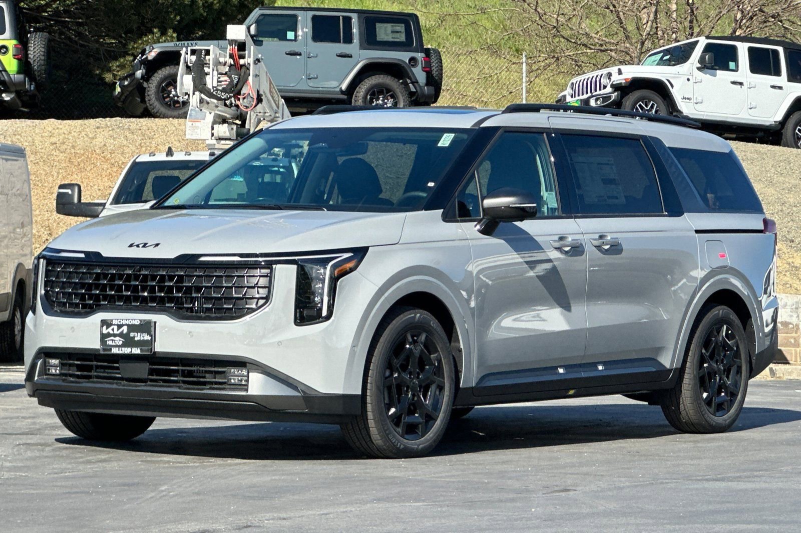 New 2026 Kia Carnival SX image 8