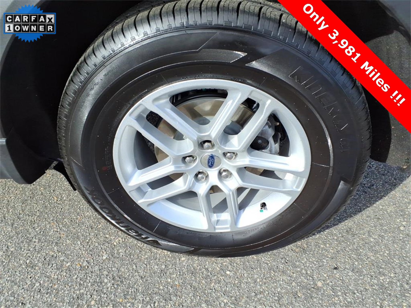 Used 2025 Ford Explorer Active w/ Active Comfort Package image 11