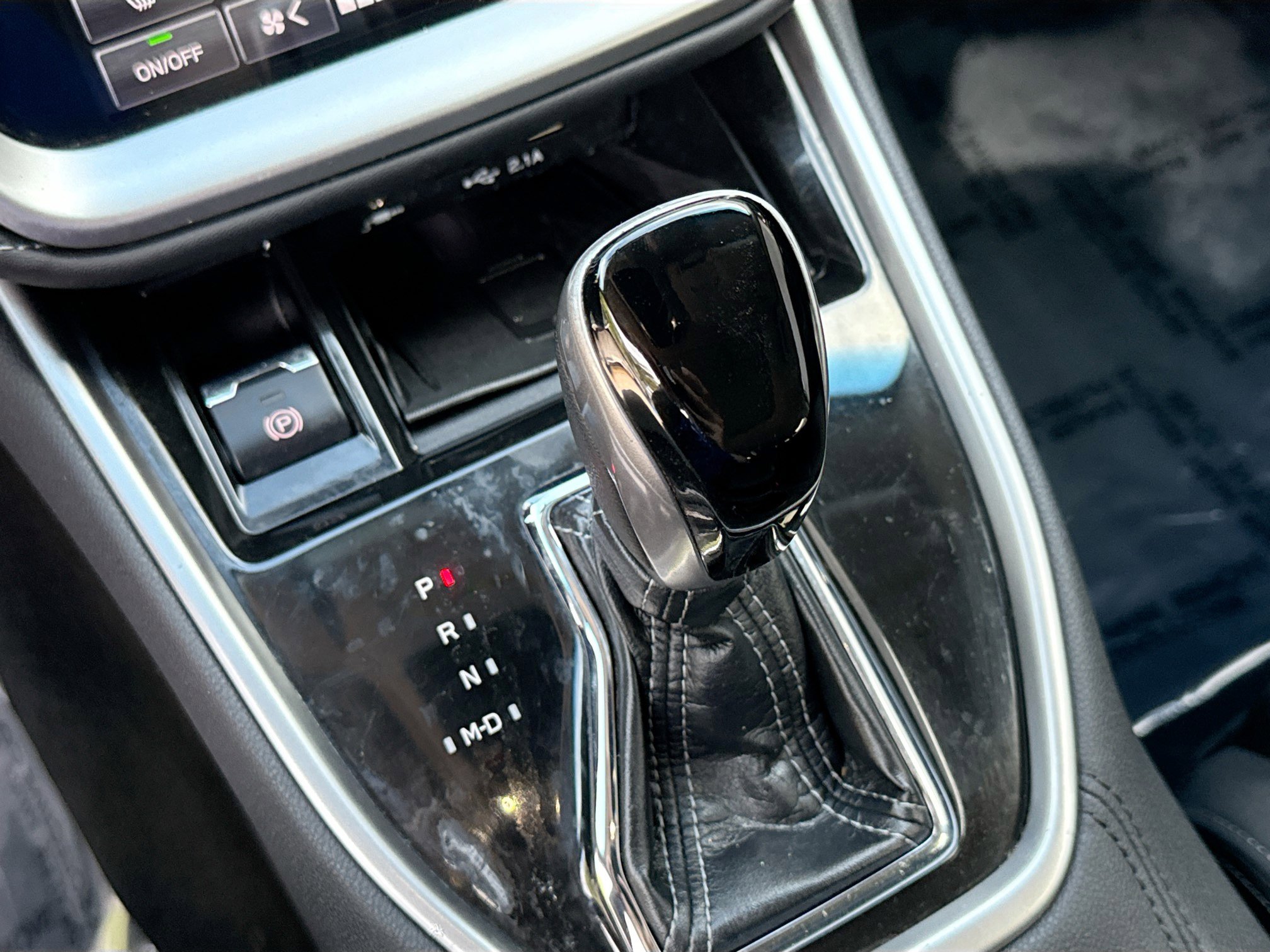 Used 2020 Subaru Outback Premium image 13