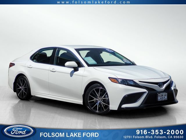 Used 2022 Toyota Camry SE
