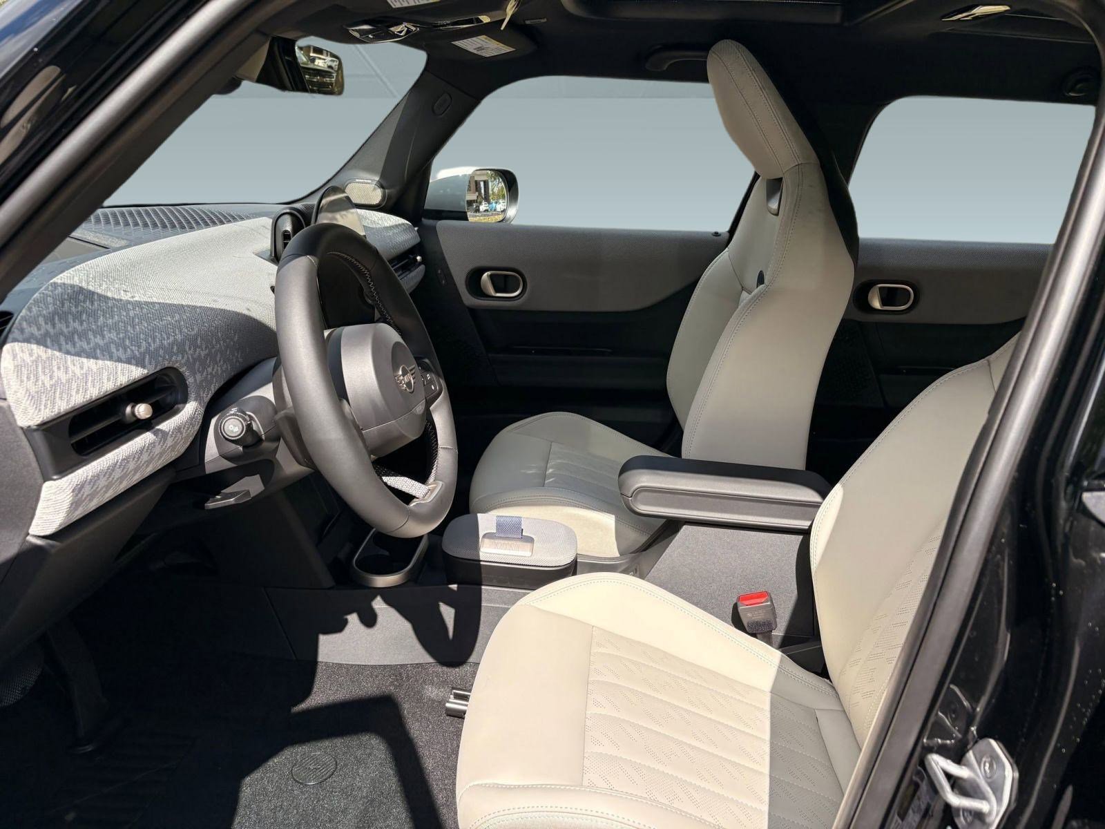 New 2026 MINI Cooper S image 5