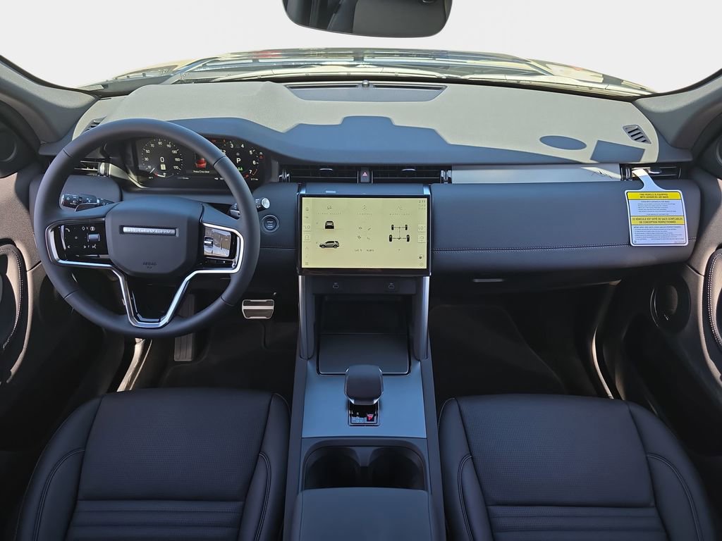 New 2026 Land Rover Discovery Sport Landmark image 9
