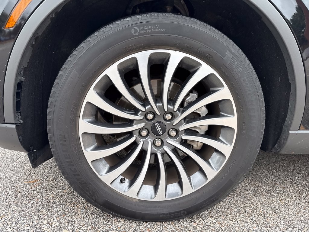 Used 2021 Lincoln Aviator Reserve w/ Elements Package Plus AWD/4WD image 10