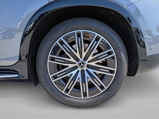 Used 2025 Mercedes-Benz EQS 450+ 4MATIC SUV image 16