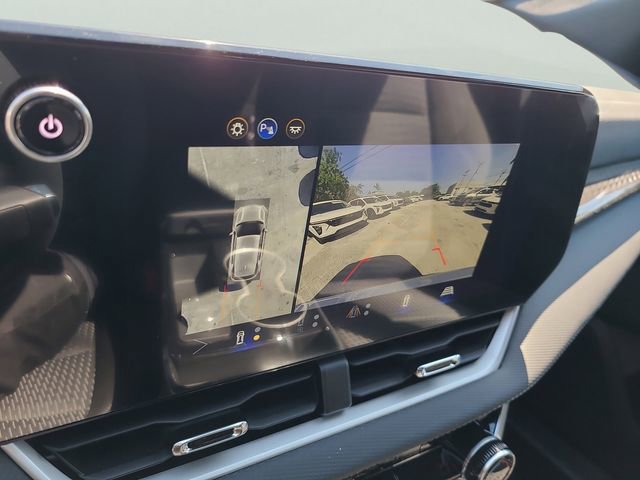 New 2026 Chevrolet Equinox LT w/ Safety and Technology Package FWD image 26