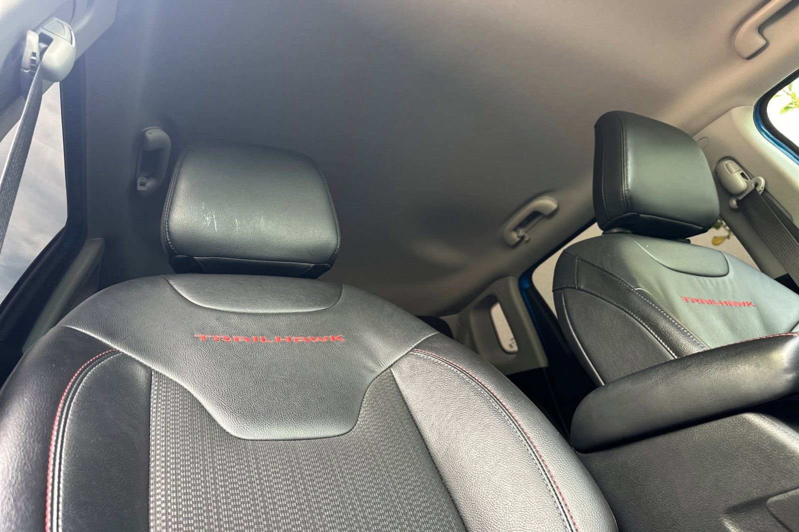 Used 2022 Jeep Compass Trailhawk AWD/4WD image 20