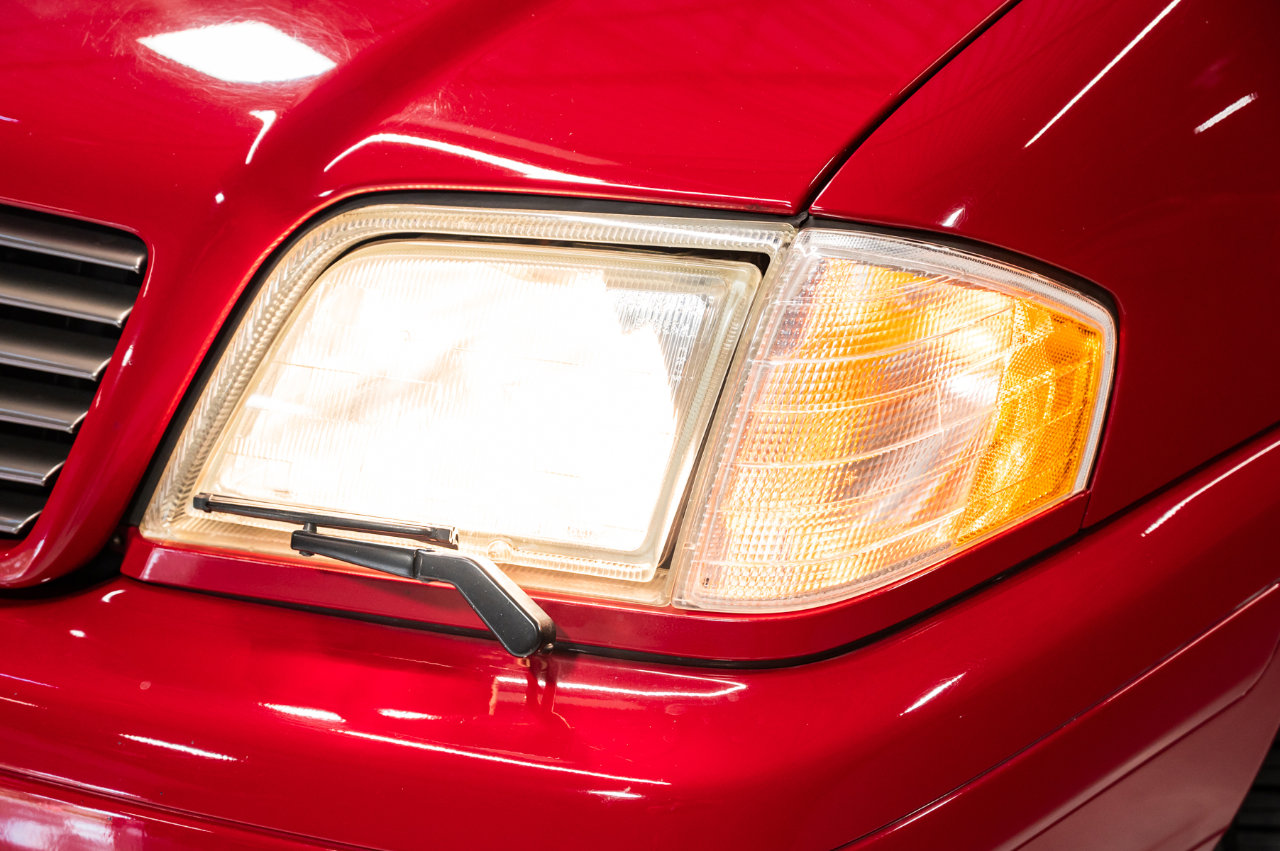 Used 1998 Mercedes-Benz SL 500 image 15