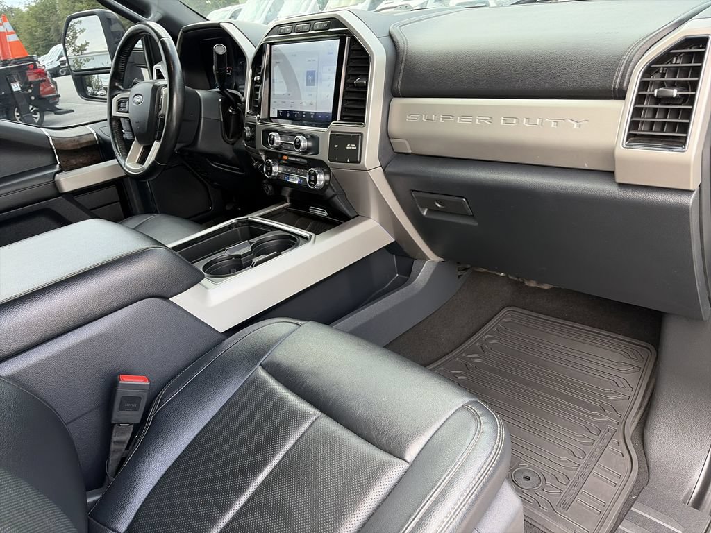 Certified 2022 Ford F250 Lariat w/ Black Appearance Package AWD/4WD image 34