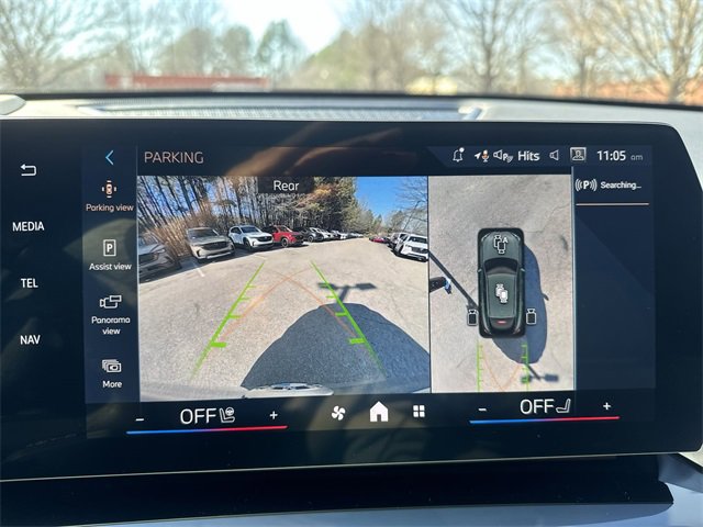 Used 2025 BMW X2 xDrive28i w/ Premium Package image 17