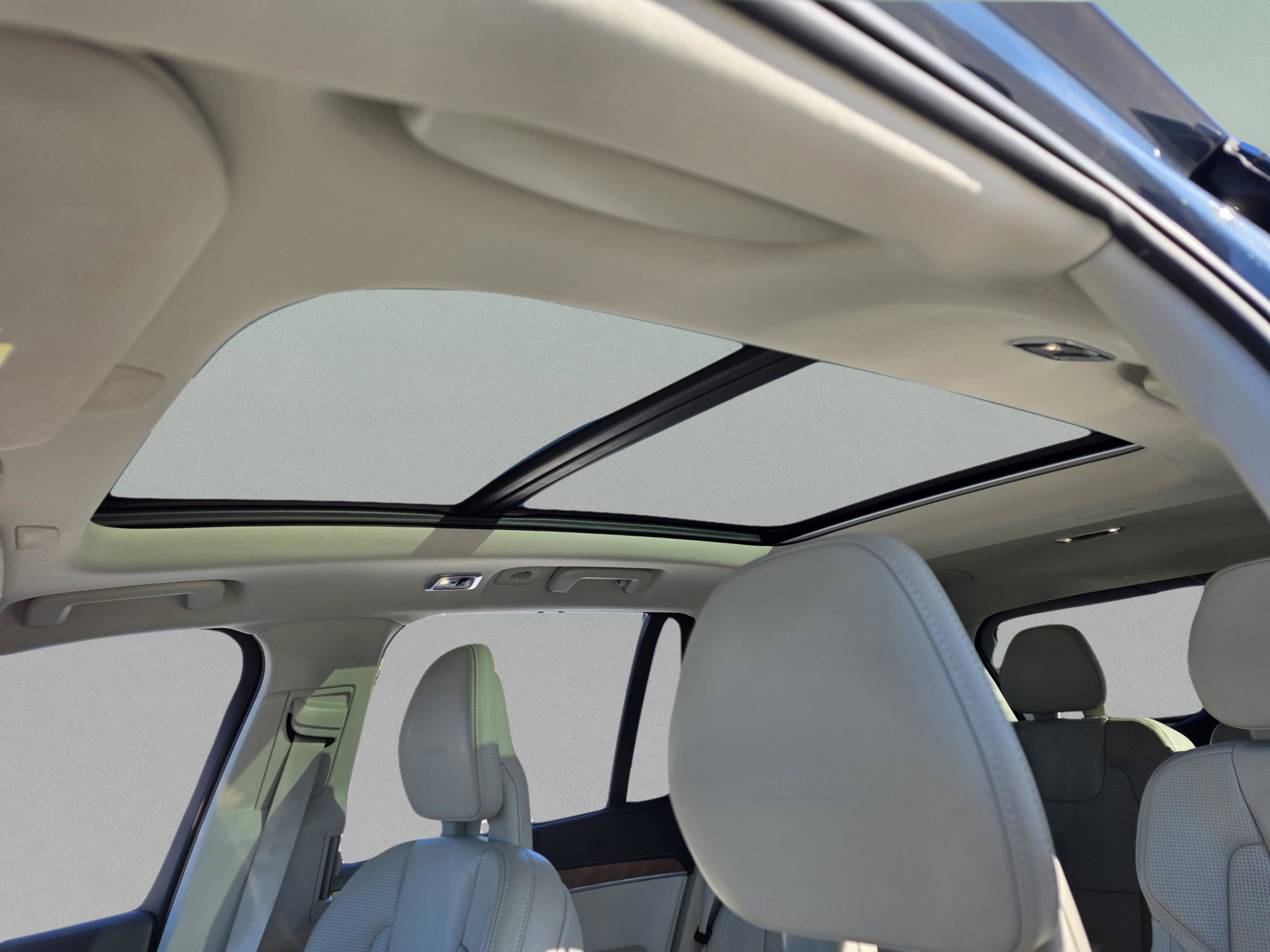 Used 2020 Volvo XC90 T6 Inscription image 13