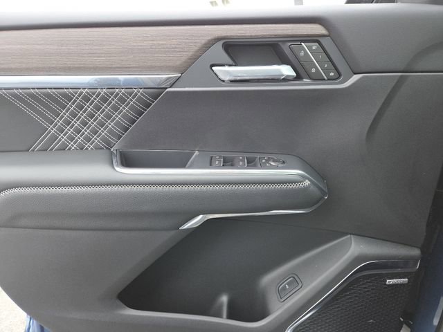 New 2026 GMC Acadia Denali w/ Super Cruise Package image 38