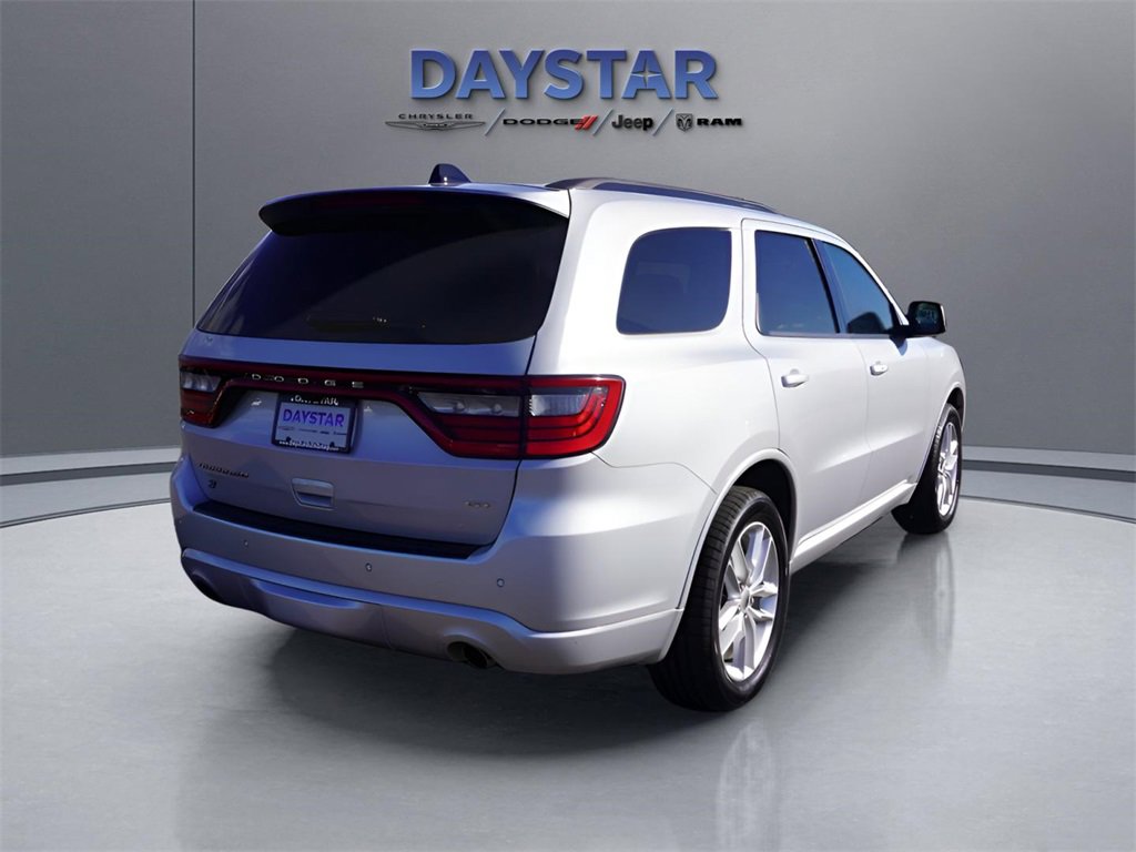 Used 2023 Dodge Durango GT image 3