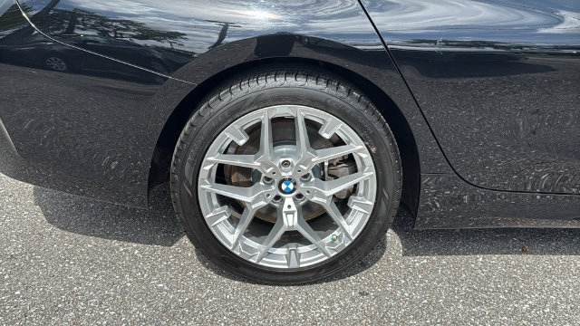 Used 2025 BMW 330i Sedan RWD image 11