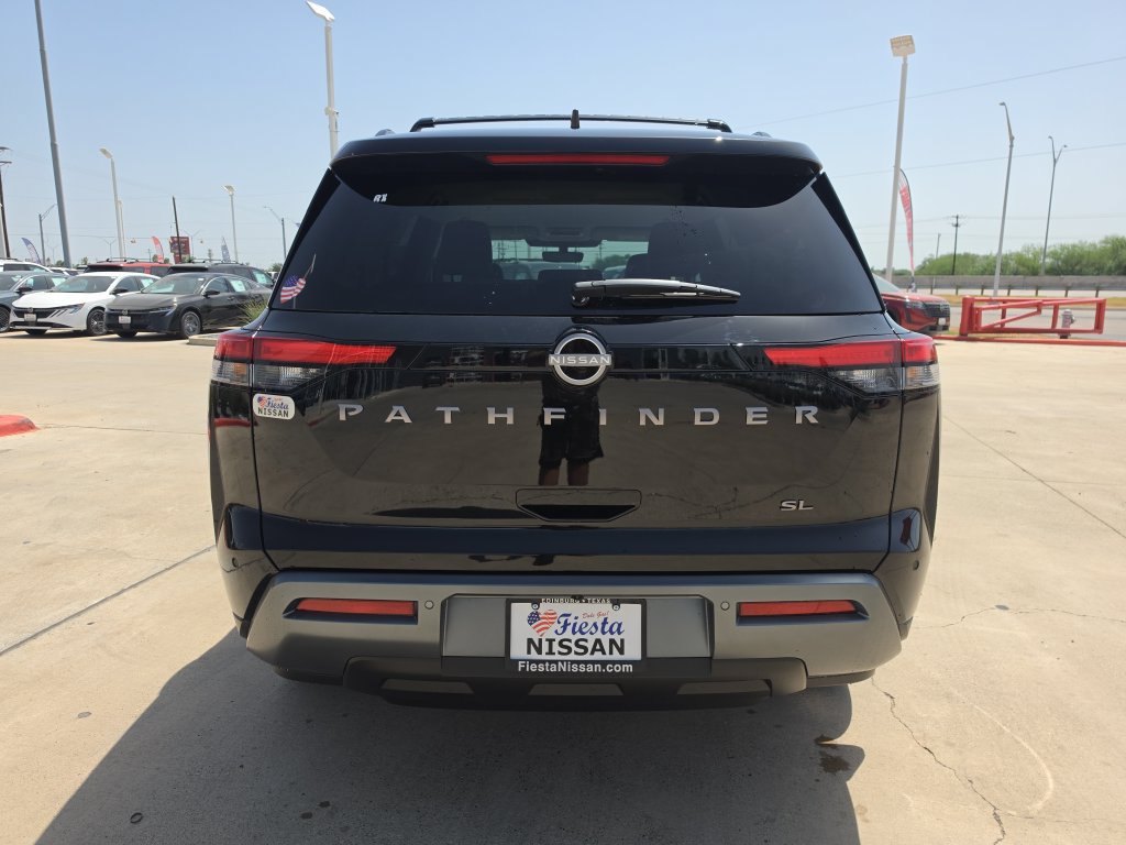 New 2026 Nissan Pathfinder SL FWD image 6
