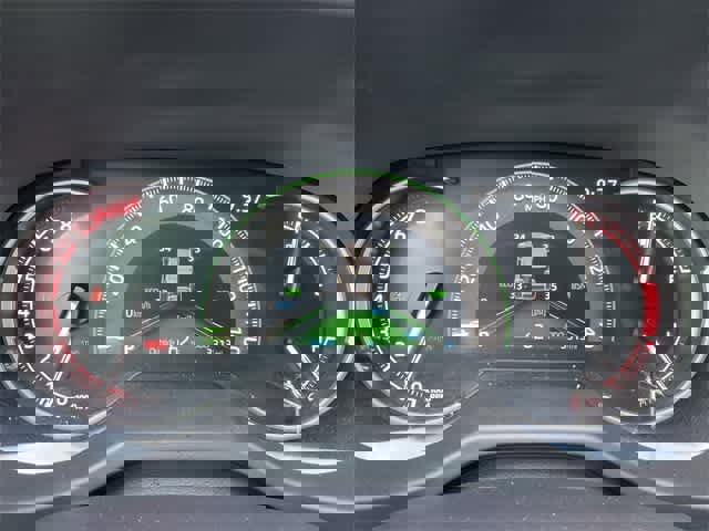 Used 2025 Toyota RAV4 XLE image 27