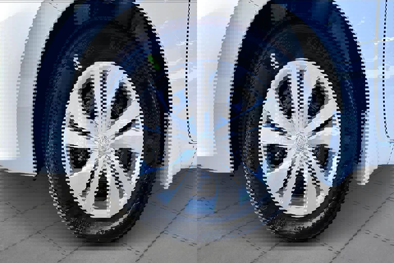 New 2025 Nissan Versa S w/ Trunk Package image 11