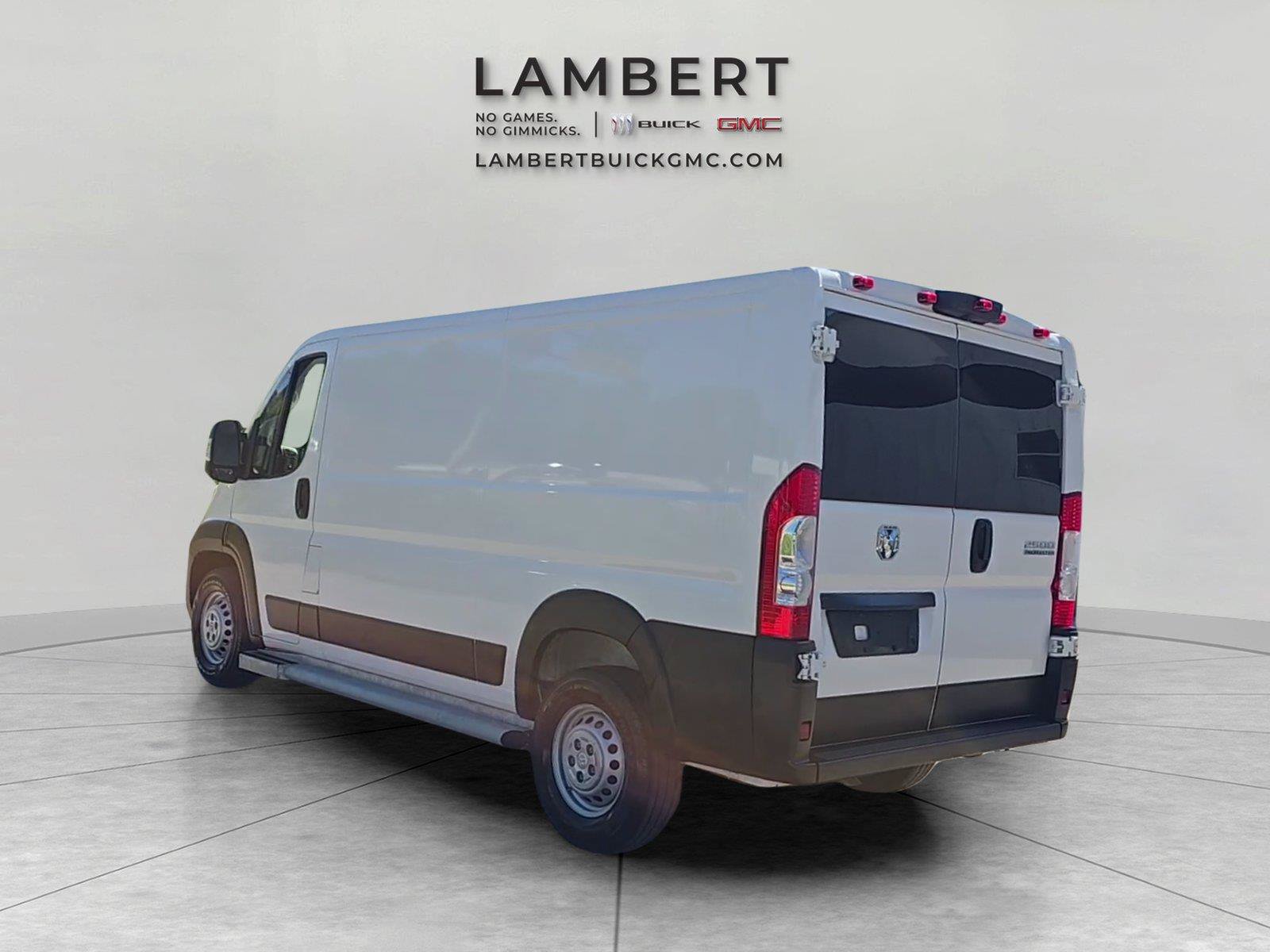Used 2025 RAM ProMaster 2500 w/ U-Haul Equipment Group FWD image 3