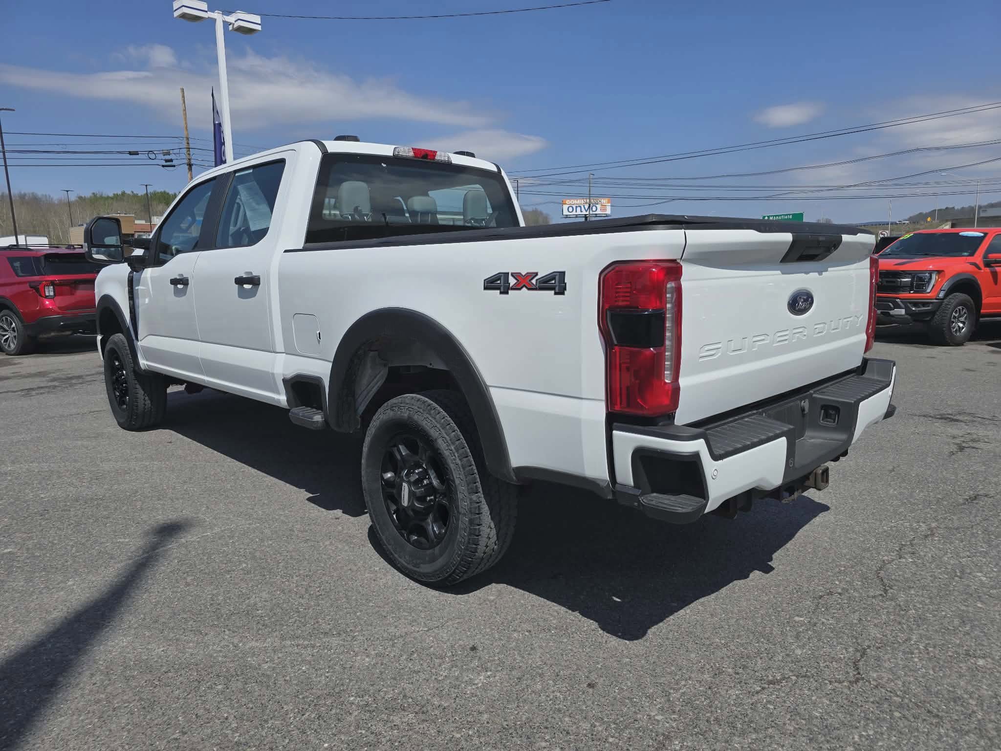 Used 2023 Ford F350 XL w/ STX Appearance Package AWD/4WD image 6