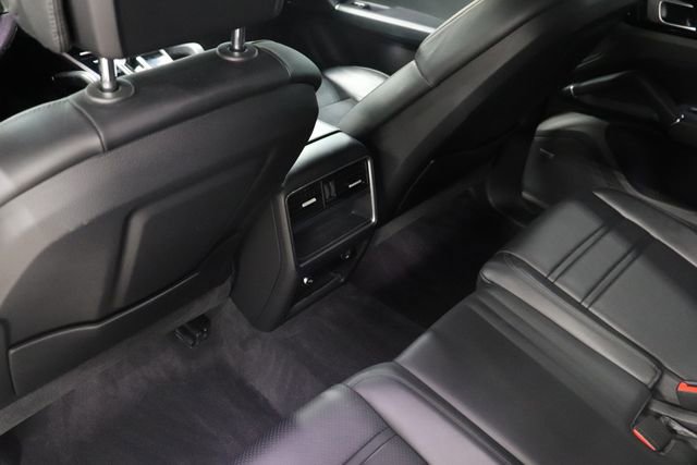 Used 2019 Porsche Cayenne S AWD/4WD image 21