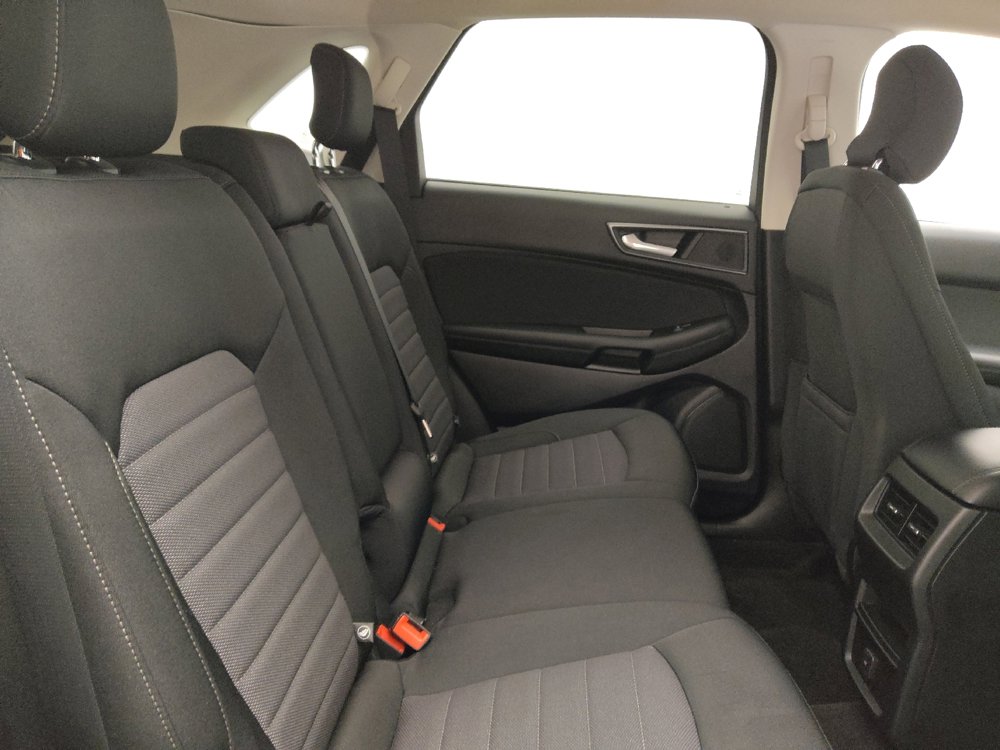 Used 2019 Ford Edge SE AWD/4WD image 19