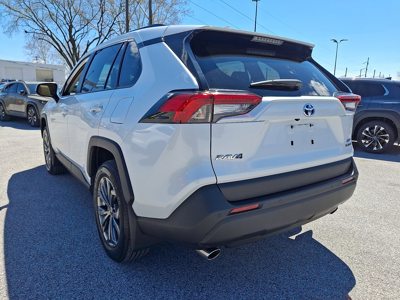 Used 2024 Toyota RAV4 XLE Premium w/ Weather Package image 5