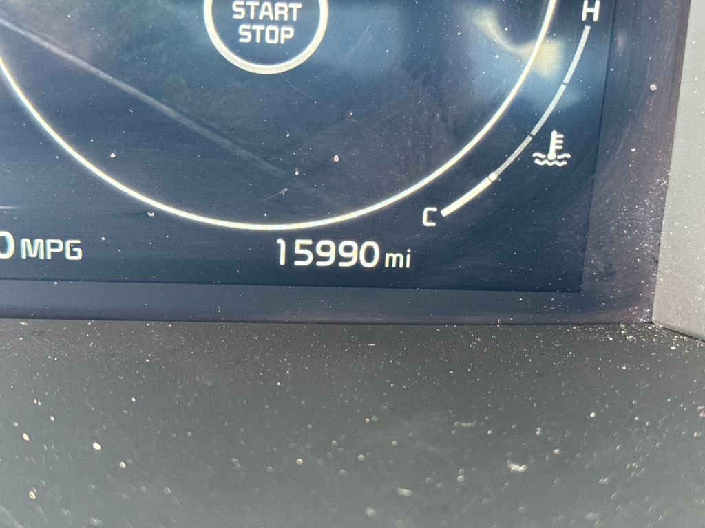 Used 2023 Kia Sorento SX image 28